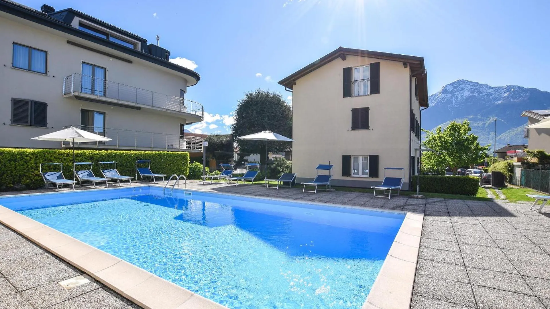 1 Bedroom Lovely Apartment In Domaso